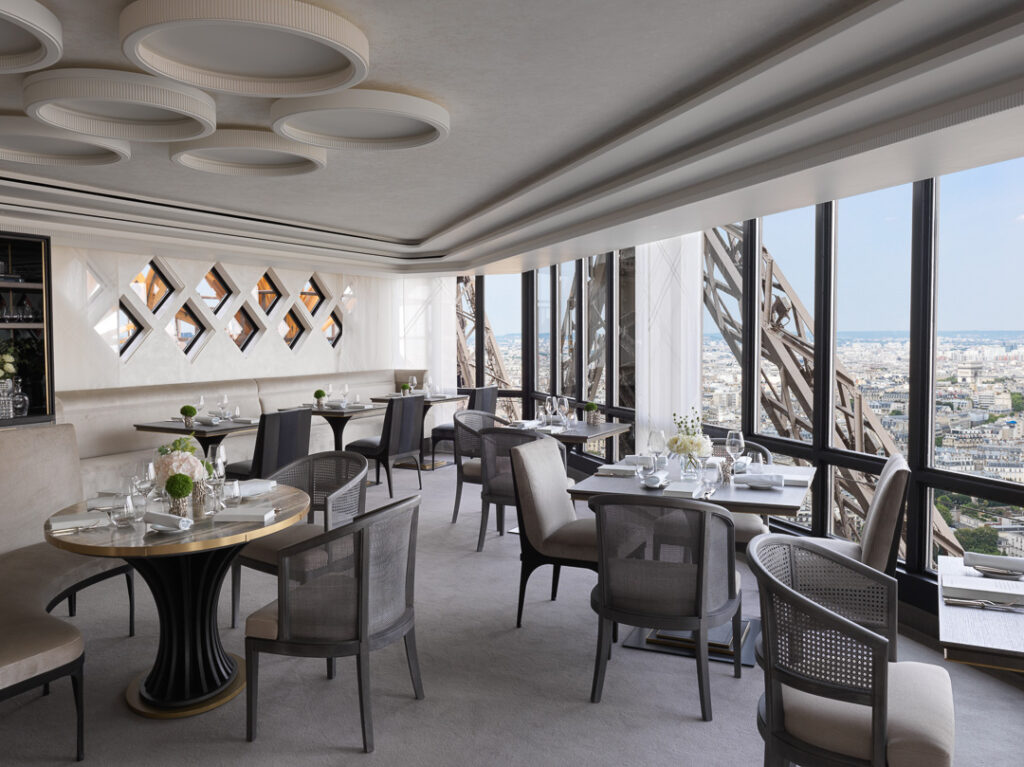 Le Jules Verne